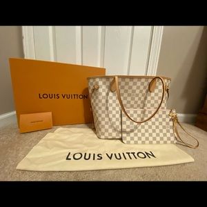 Louis Vuitton Neverfull MM